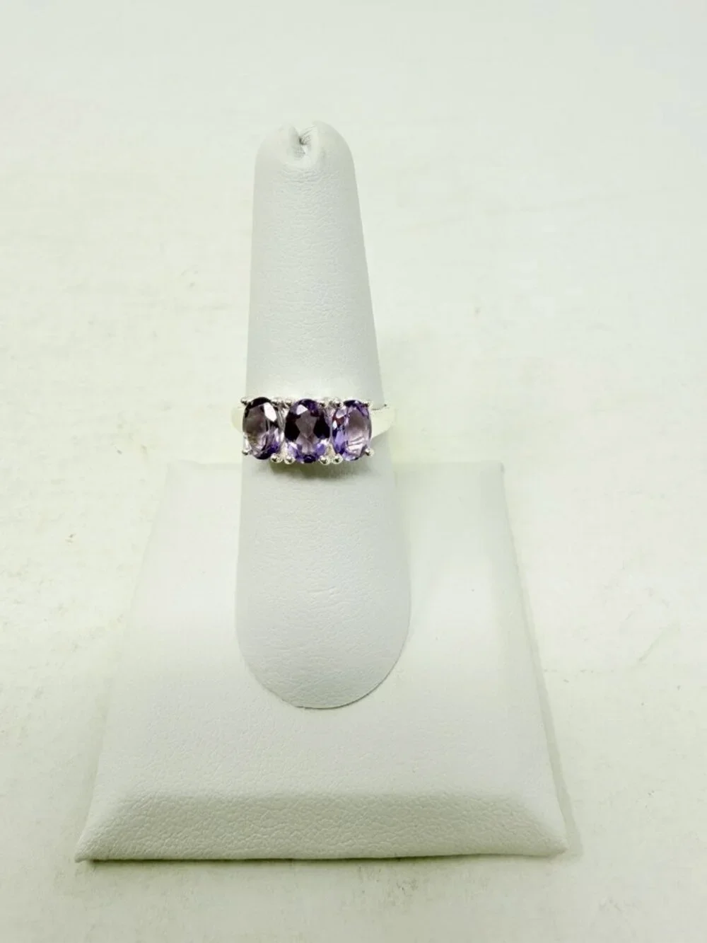 Shop LC Rose De France Amethyst Oval 3 Stone Size 7 Ring in Sterling Silver 5527